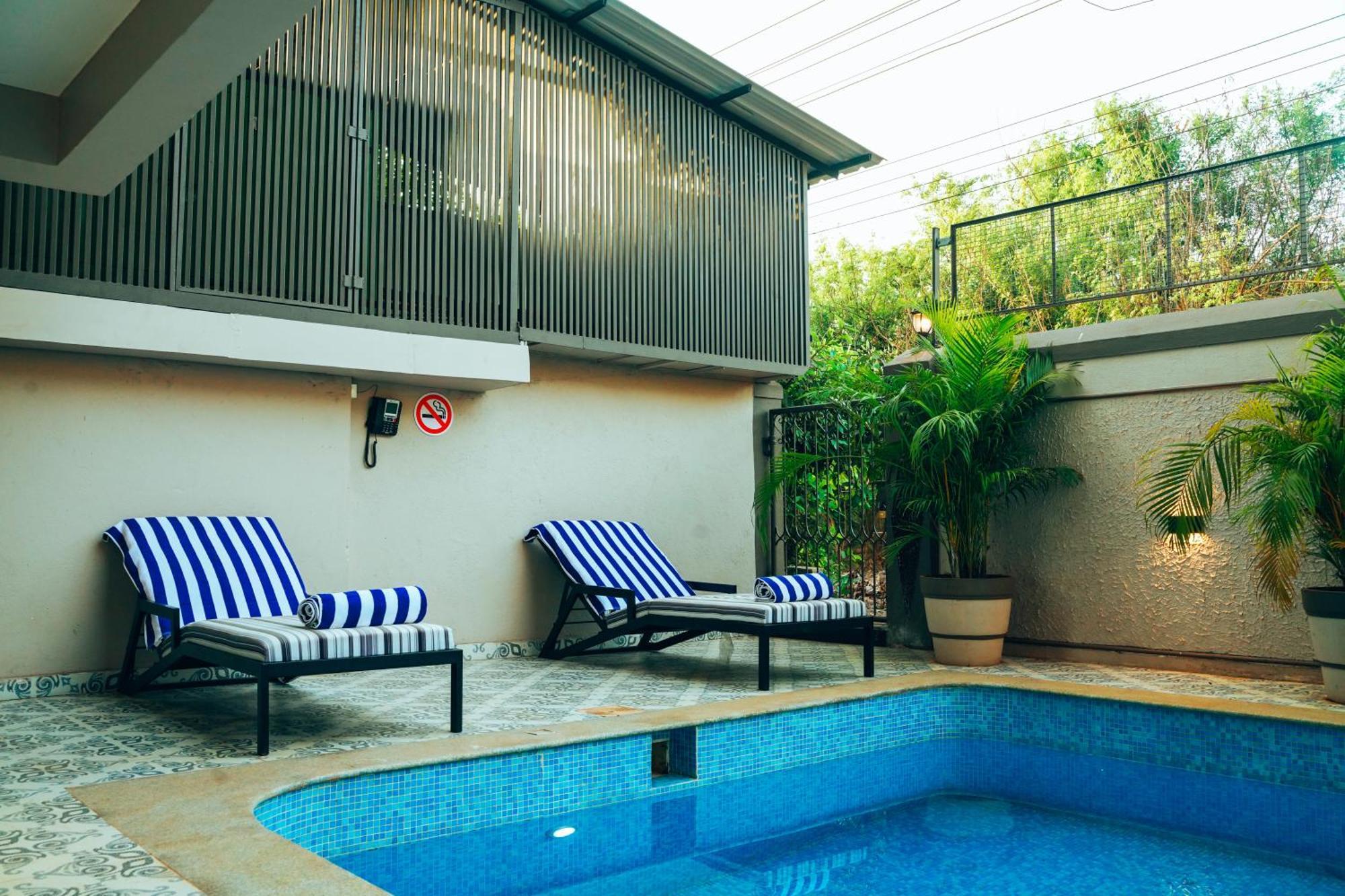 Ariena By Spree Hotels Goa 모르짐 외부 사진