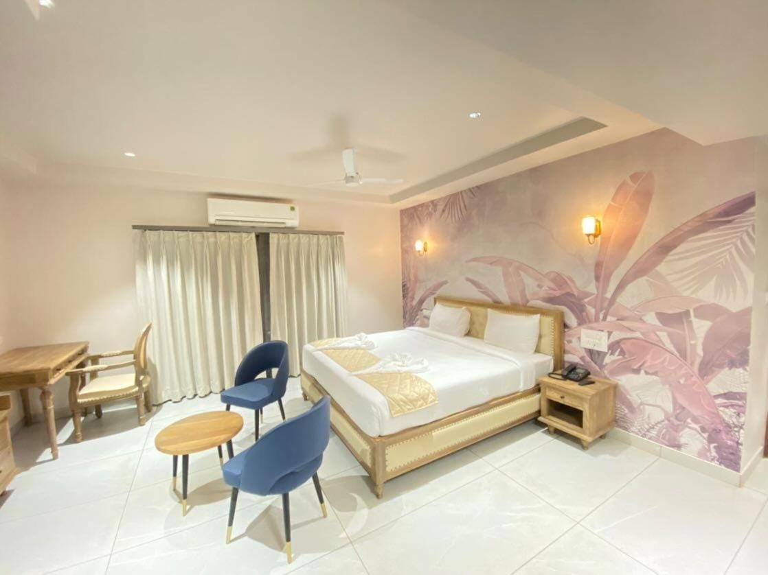Ariena By Spree Hotels Goa 모르짐 외부 사진